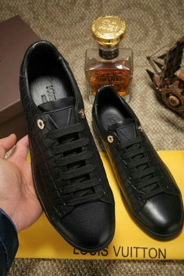 LV Fashion Casual Shoes Men--010